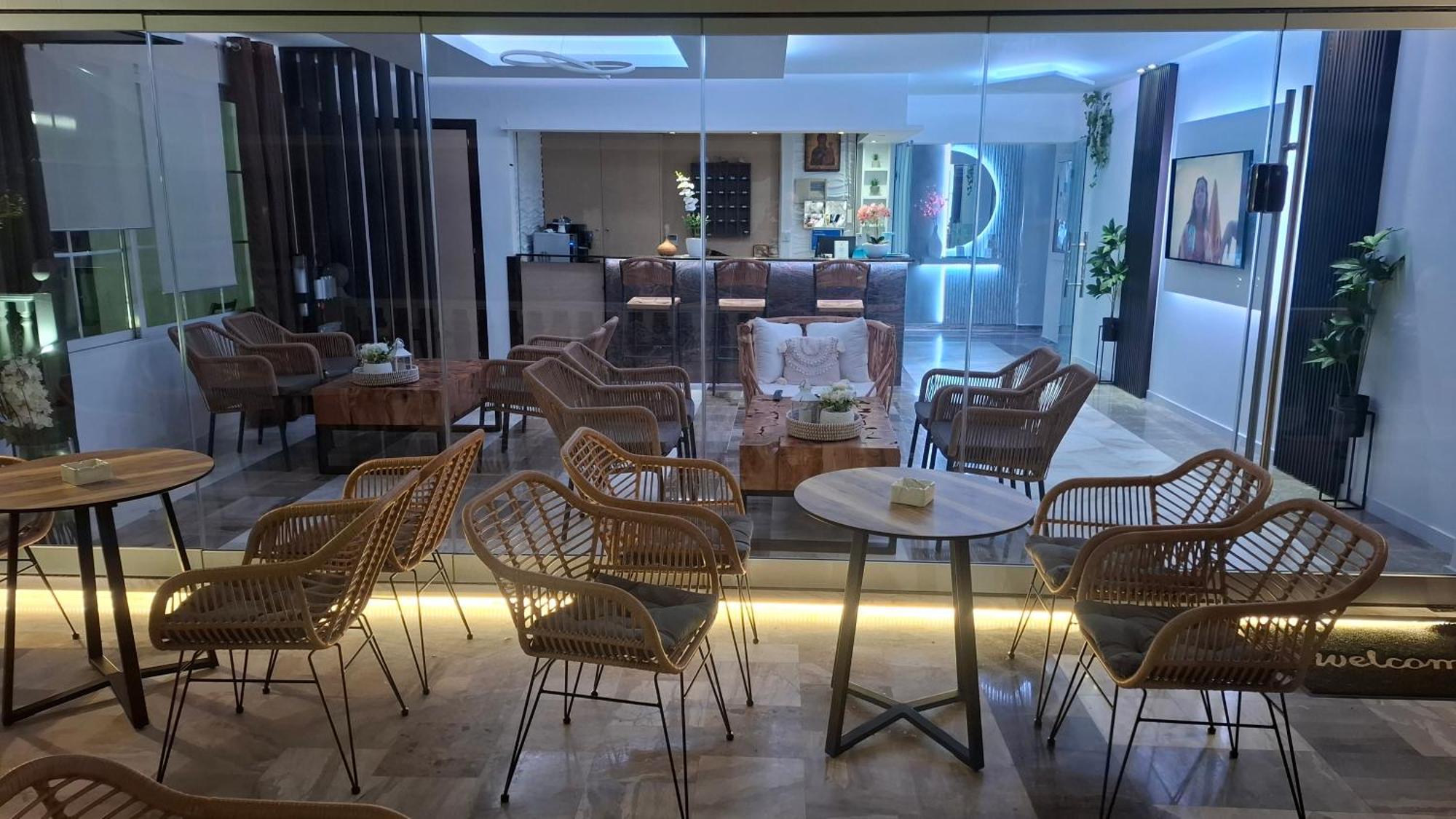 Hotel Kostas Olympiakí Aktí Eksteriør bilde