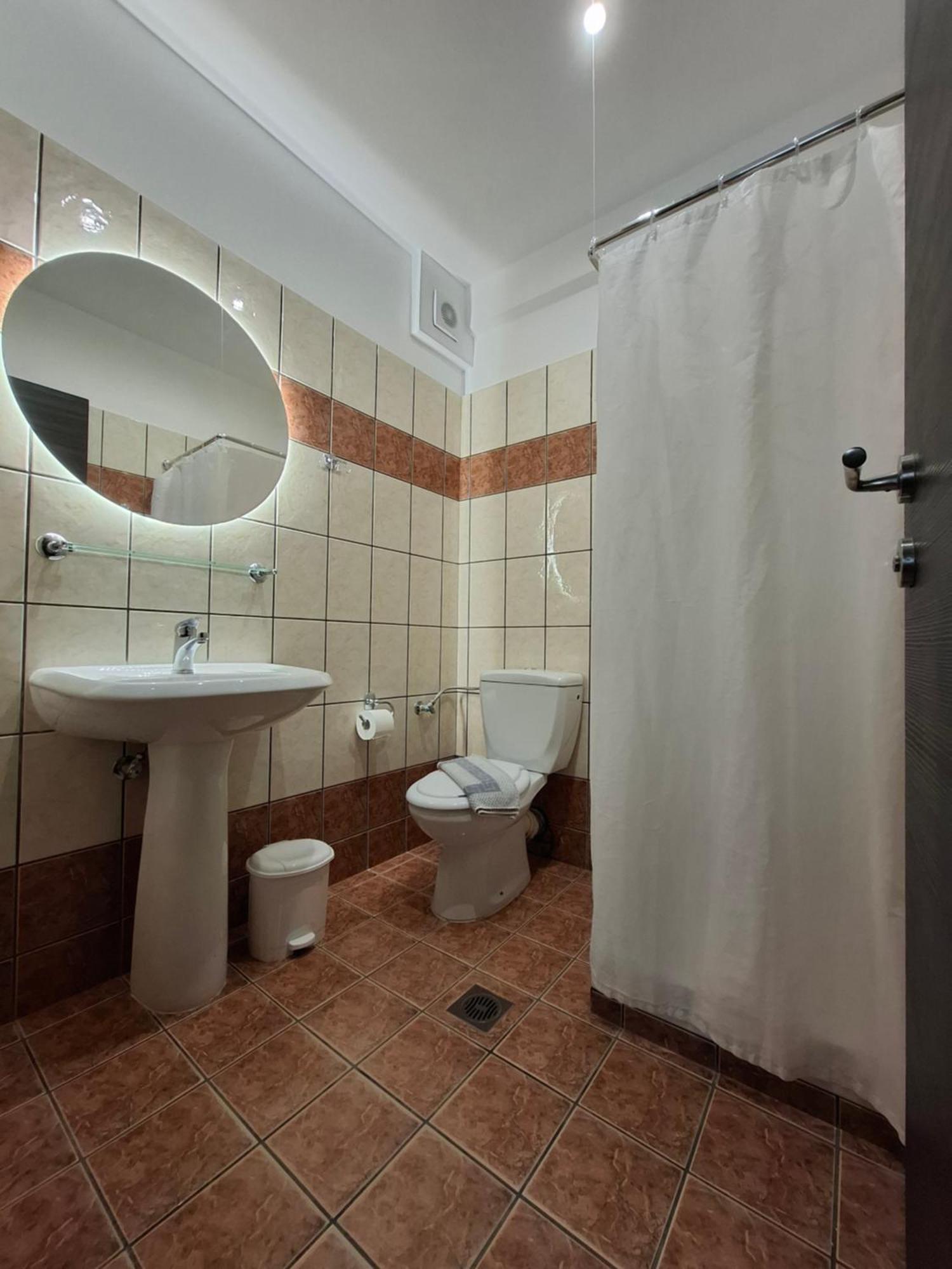 Hotel Kostas Olympiakí Aktí Eksteriør bilde